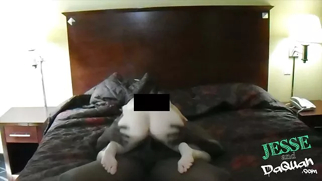 I filmy erotyczne w hd wstał z hałasem