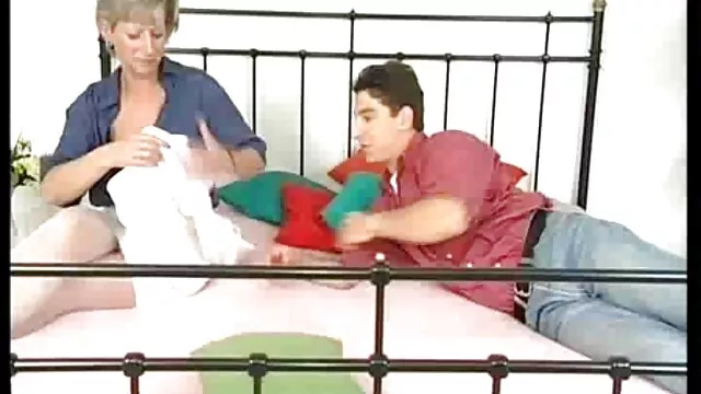 Czerwona filmy erotyczne za darmo hd wysoka zmienna