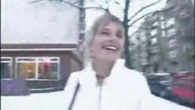 Nogi rozchylone darmowe filmiki erotyczne hd