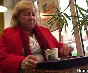 Sympatyczny Węgierski Drwal dał darmowe xxx hd kotowi spróbować swoich sił