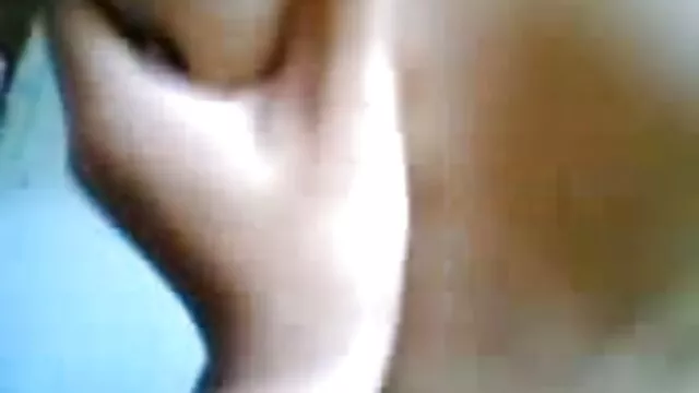 Ciało trzyma dwie kobiety w mokrych szczelinach sex filmiki w hd